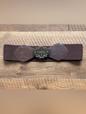 Women's Brown Stretch Belt w/Clasp size Sm/Med Boho Prairie Cowgirl Festival